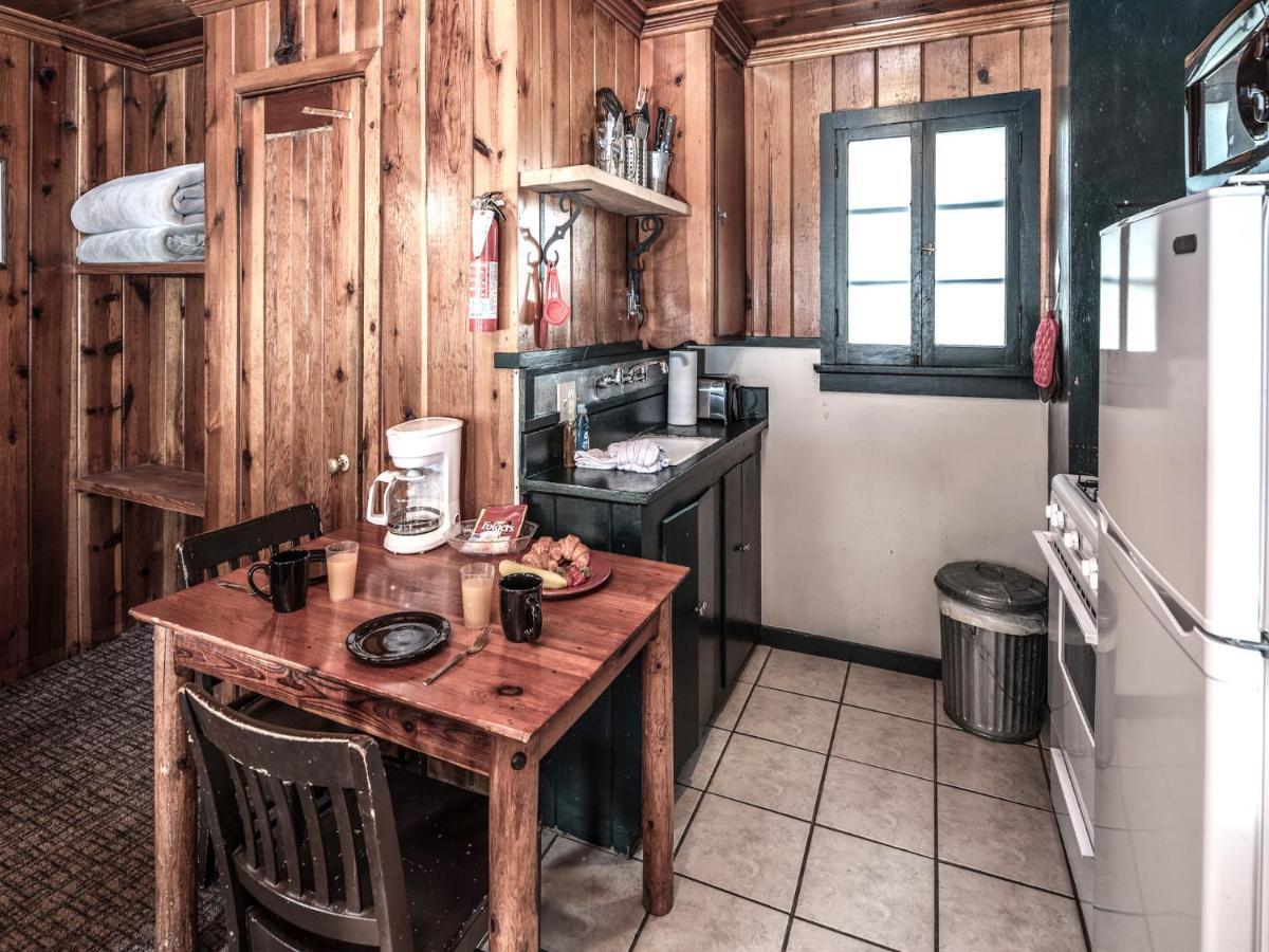 Destiny Cabin, 2 Bedrooms, Fireplace, Midtown, Sleeps 7 鲁伊多索 外观 照片