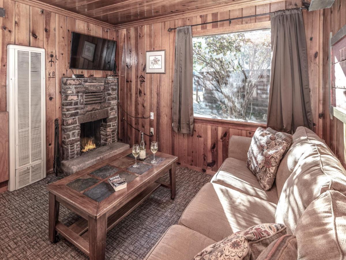 Destiny Cabin, 2 Bedrooms, Fireplace, Midtown, Sleeps 7 鲁伊多索 外观 照片